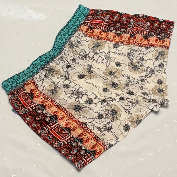 bebop 100% Rayon Shorts with Drawstring Elastic Waistband - Picture 3 of 5